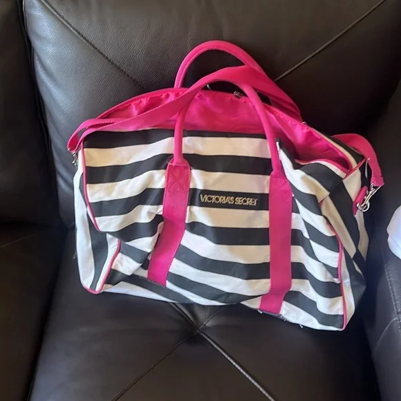 Victoria’s Secret black and white stripes bag - Picture 7 of 9